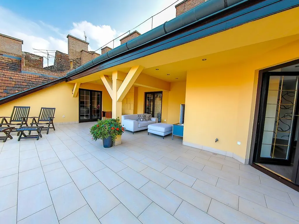 Bed & Breakfast Kapital Inn Budapest