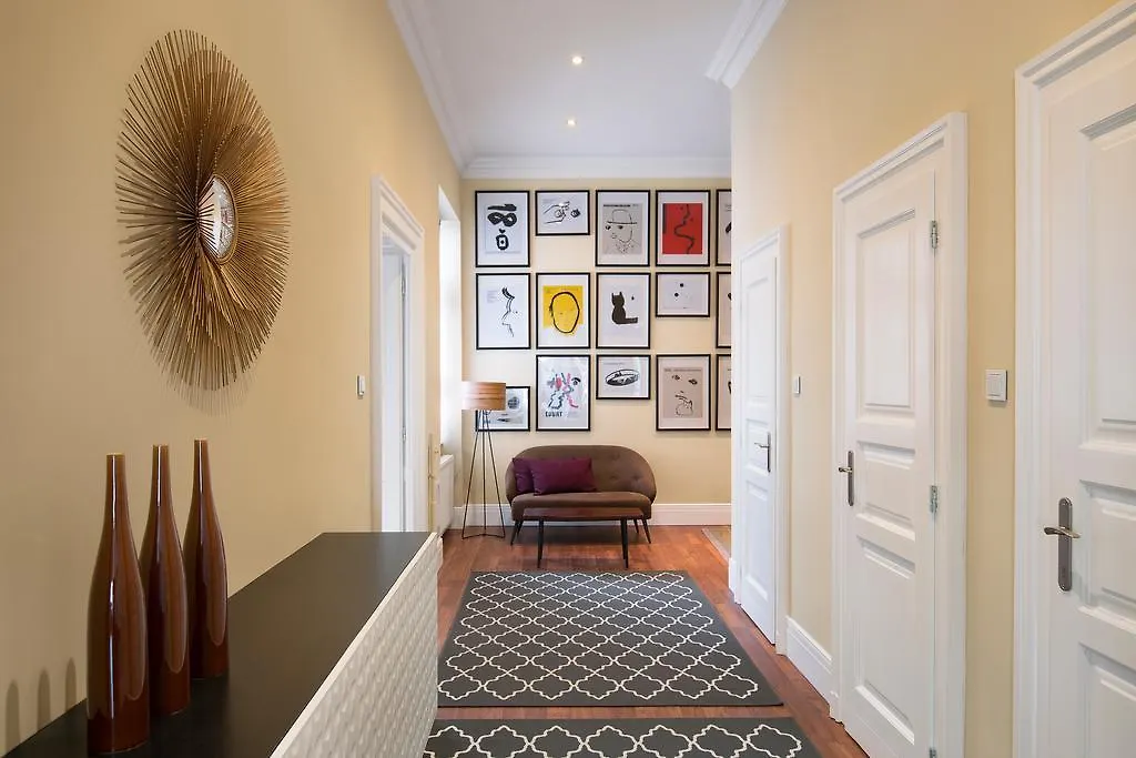 Bed & Breakfast Kapital Inn Budapest